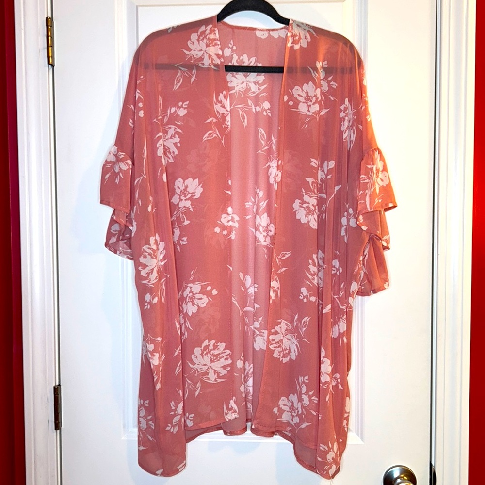 L. I. B. New York Kimono, Blush and White with Ruffle Sleeve